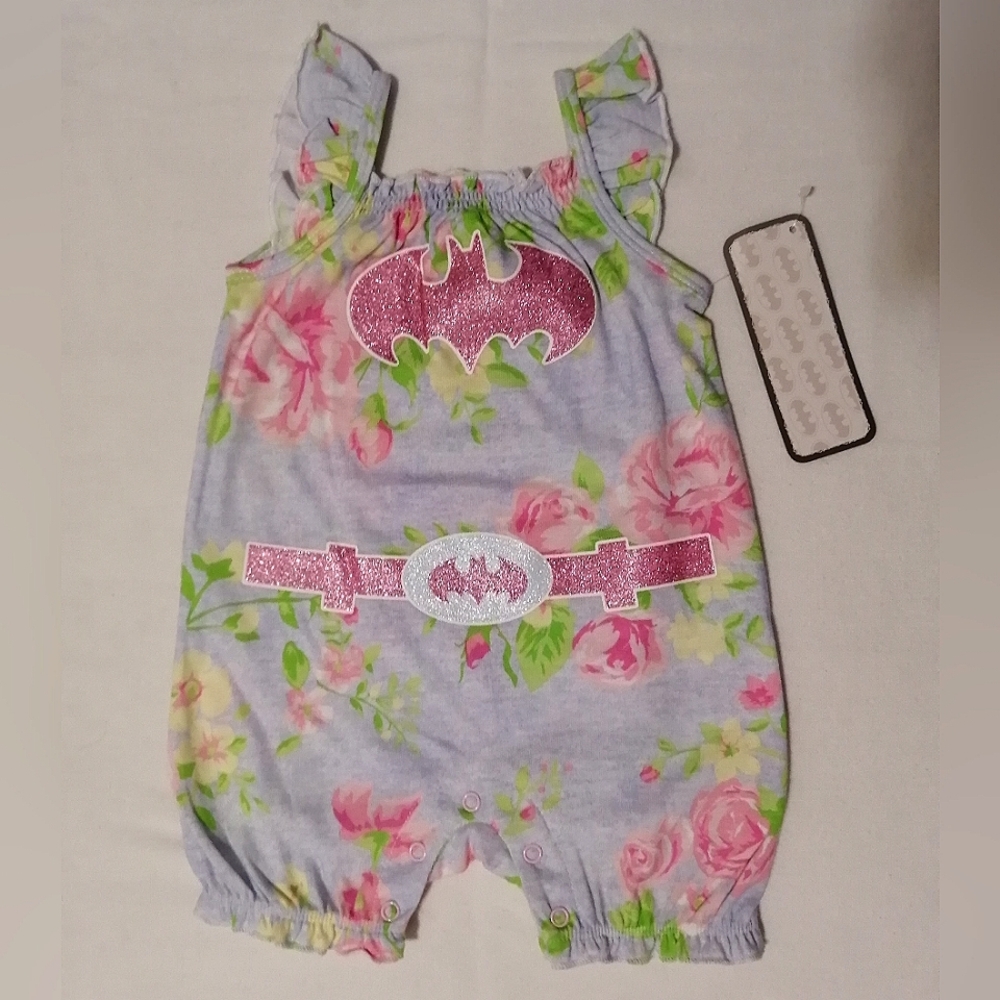 🔥SALE🔥 Supergirl Superhero Baby Girls Onesie Bodysuit NWT Size 0-3 Months